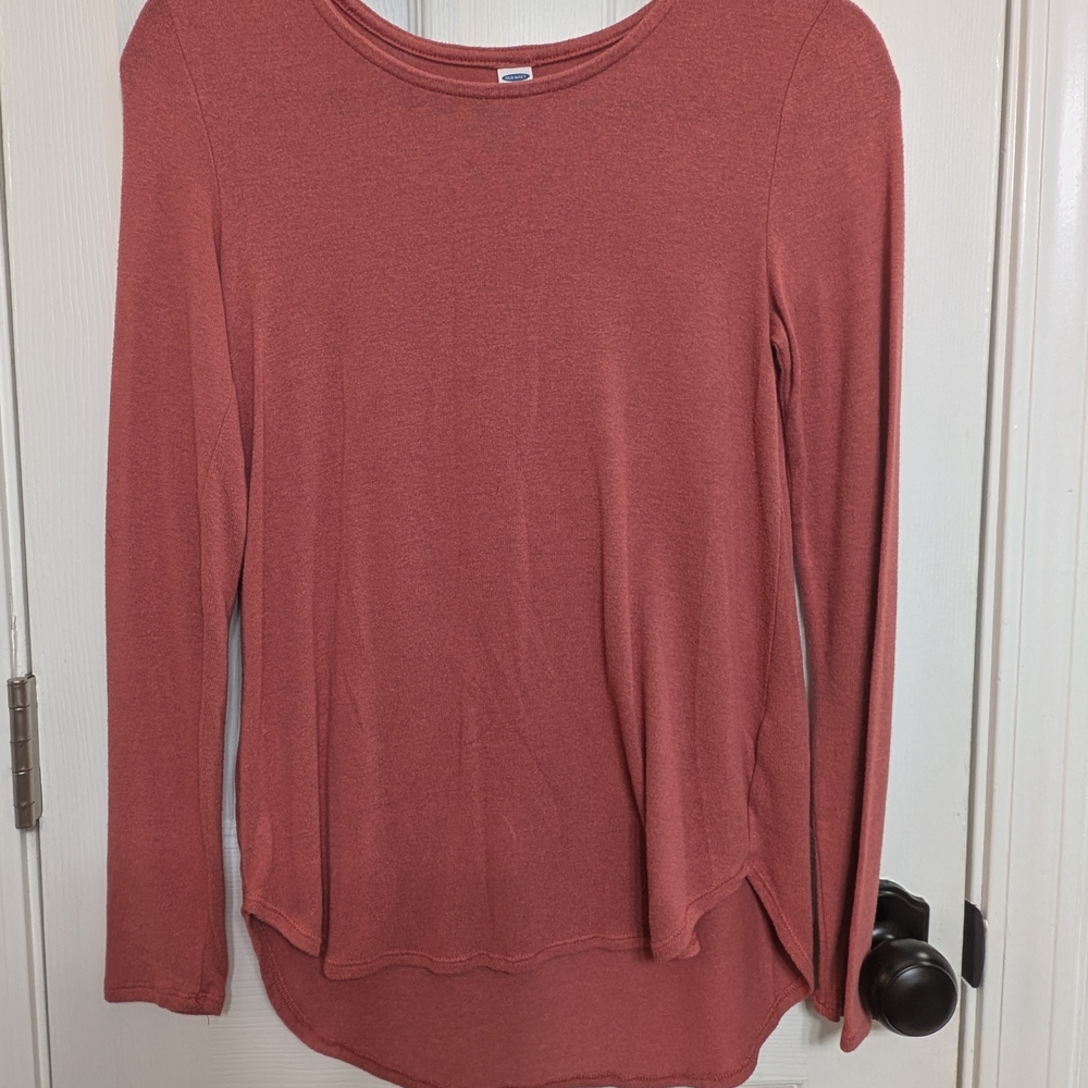 Women's Rose Long Sleeve Top